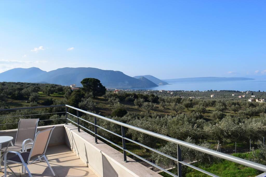 Panoramic View Summerhouse Loukissia Exterior photo