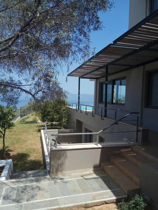 Panoramic View Summerhouse Loukissia Exterior photo